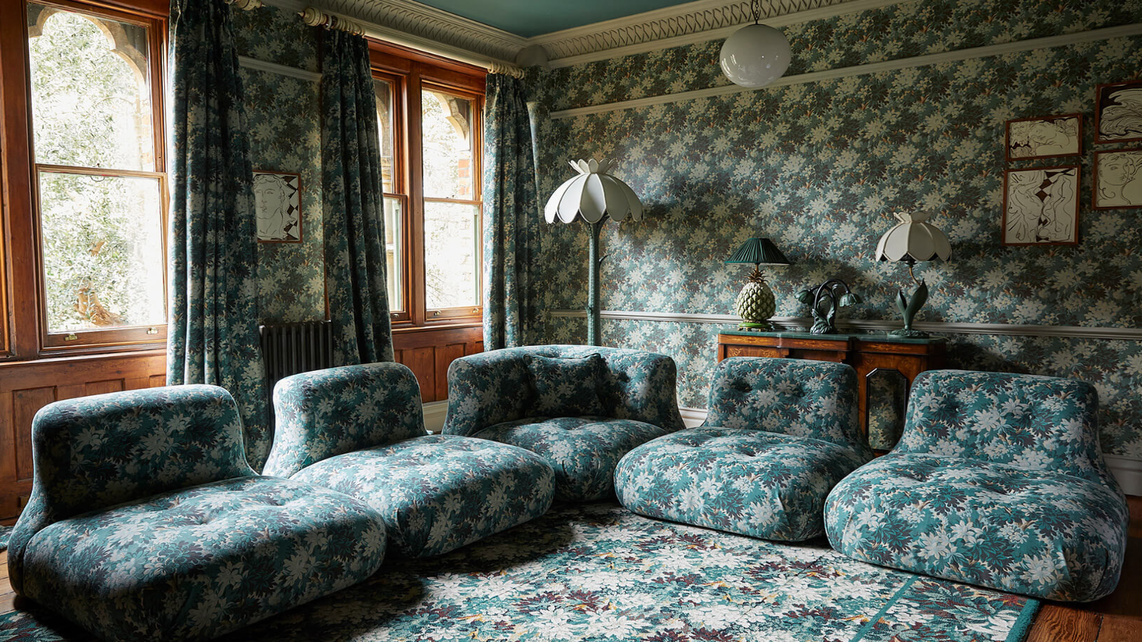 House of Hackney Review  — One of the Best Wallpapers a Professional Decorator Has Ever Hung