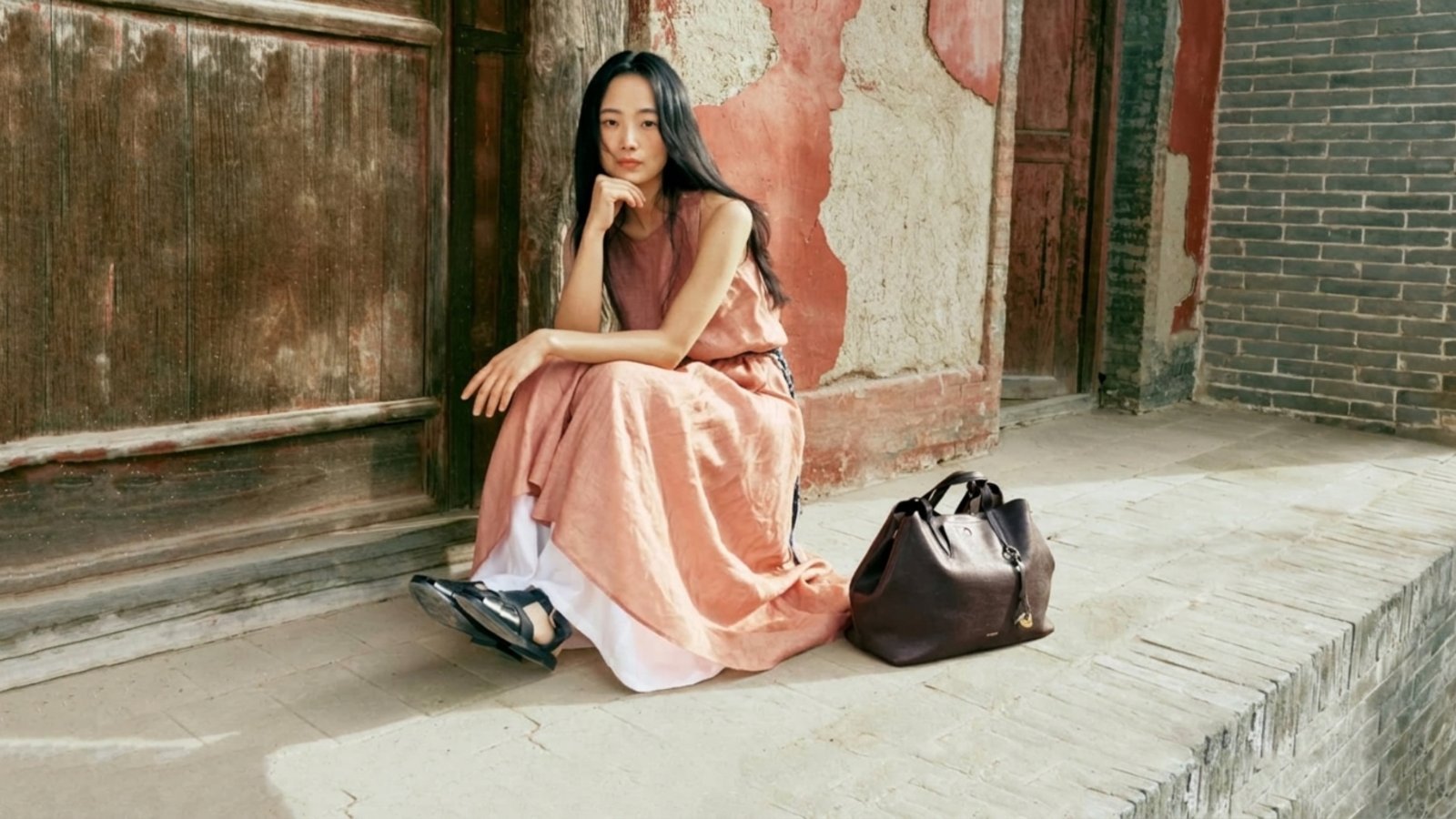 Songmont Review $179M Revenue, 59% CAGR, and Tanner Leatherstein Rated the Luna Near Polène — The Chinese Leather Brand Rewriting the Luxury Rules
