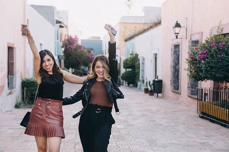 An ultimate guide to effortless daytime outfits