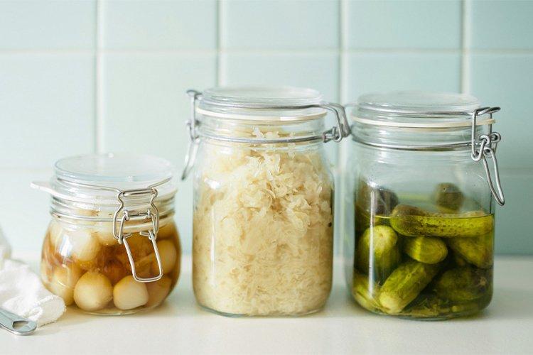 How—and why—to incorporate more fiber and fermented foods into your meals