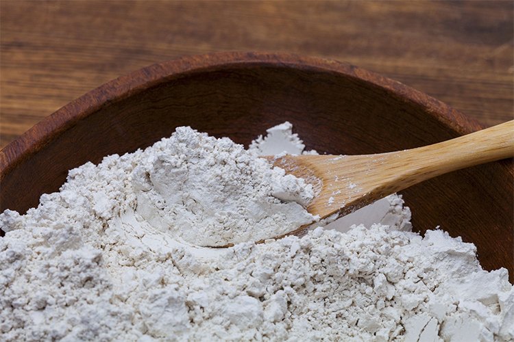 Diatomaceous earth for flea control
